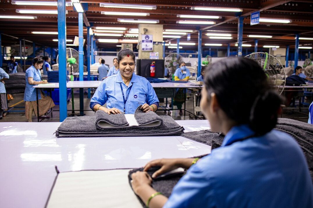 store employee training